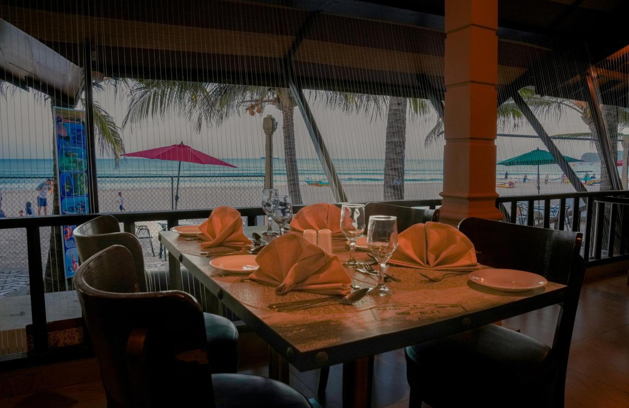 Jkab Beach Resort Trincomalee Exterior foto